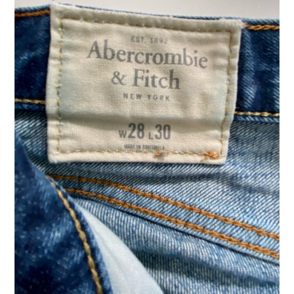 Abercrombie & Fitch Men's Distressed Blue Denim Jeans - Size 28 - Picture 4 of 8